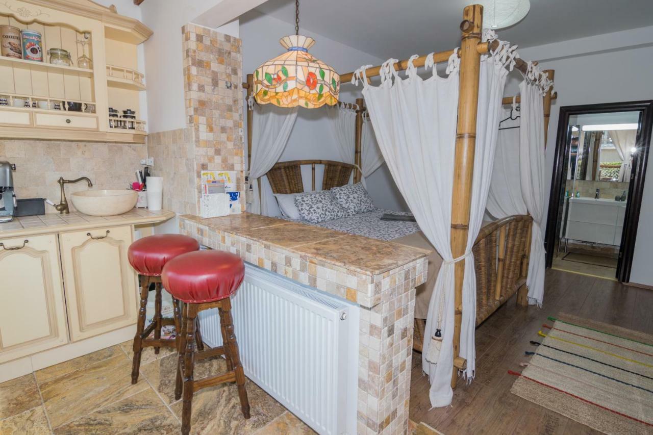 City Center Oasis Appartement Boekarest Buitenkant foto