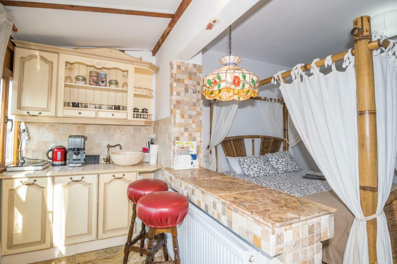 City Center Oasis Appartement Boekarest Buitenkant foto